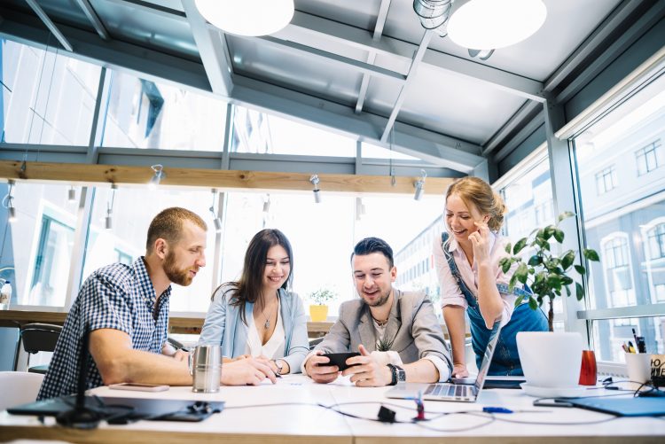 Relacionamento Intrapessoal x Interpessoal no ambiente de trabalho